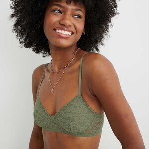 Aerie Show Off Vintage Lace Wireless Bralette!💚